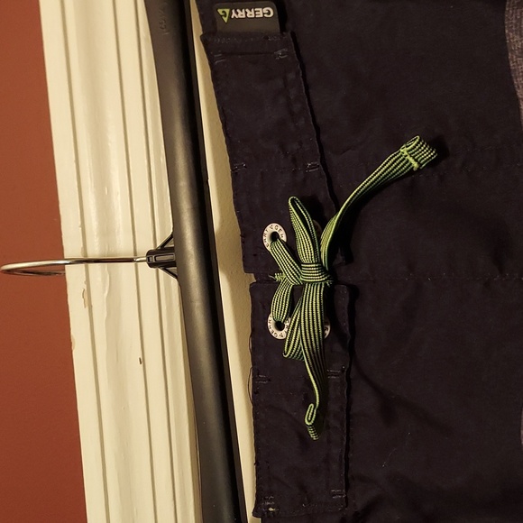 Boy's Gerry boardshorts - Picture 3 of 7